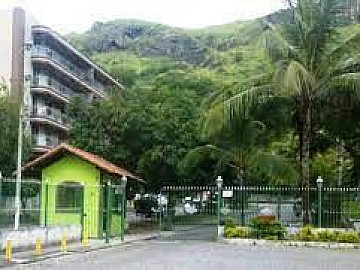 Casa em condom�nio